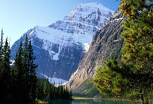 马卡：那不勒斯接近签下胡安卢，转会费为1700万欧含浮动条款，那不勒斯 纪念马拉多纳